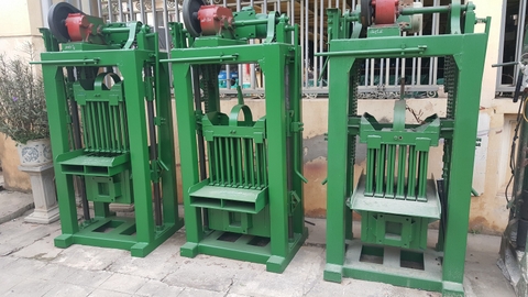 Máy Đóng Gạch Xi Măng