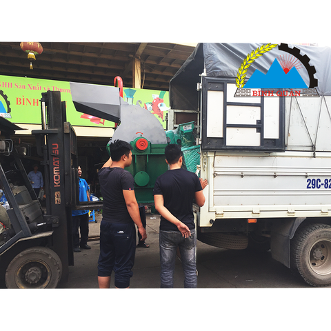 Máy nghiền thức ăn chăn nuôi B50