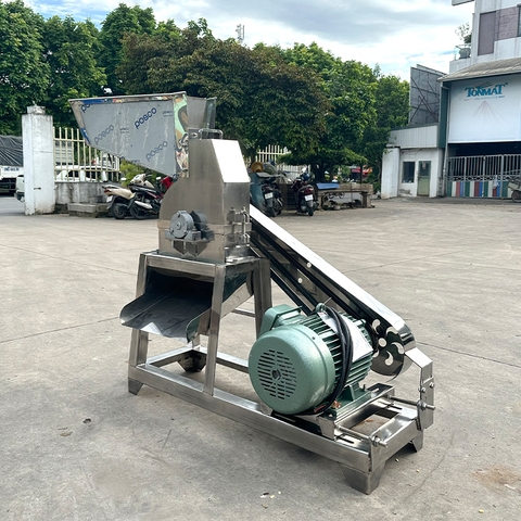 Máy nghiền thức ăn chăn nuôi BTi14