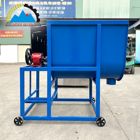 Máy trộn thức ăn chăn nuôi MT150 phiên bản mới