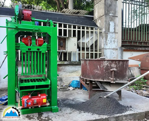 Máy Đóng Gạch 8 Viên