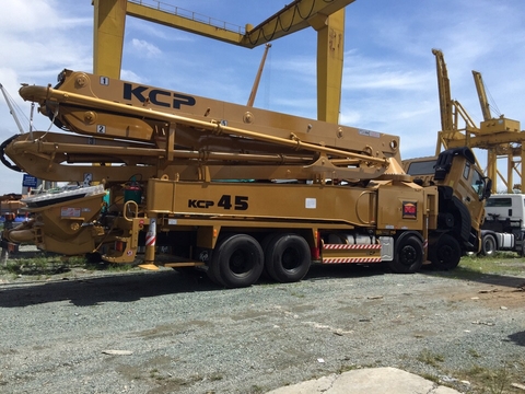 BÁN BƠM BÊ TÔNG 45M- KCP45ZX170