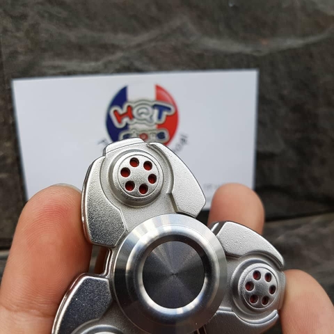 Spaceship Spinner CKF