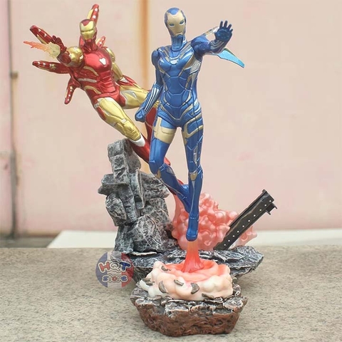 Mô hình iRon Man Mark 85 and Recuse Endgame Figure tỉ lệ 1/10