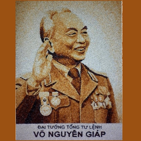 Đại tướng Võ Nguyên Giáp