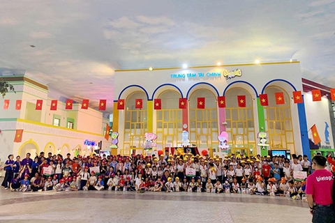 Tour Khu Vui Chơi VIETOPIA Giá Rẻ Kinh Nghiệm Du Lịch 2026