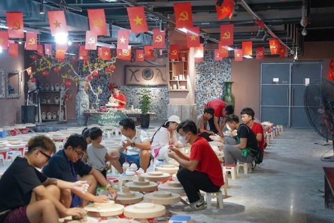 Tour LÀNG GỐM BÁT TRÀNG Review Kinh Nghiệm Du Lịch 2026