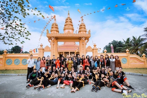 Tour làng Văn Hóa Các Dân Tộc Việt Nam Kinh Nghiệm Du Lịch 2025