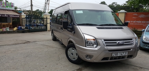 Xe 16 chỗ Ford Transit đi Cúc Phương 1 ngày