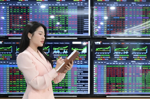 Thử thách lớn nhất của nhà đầu tư chứng khoán hiện nay là gì?