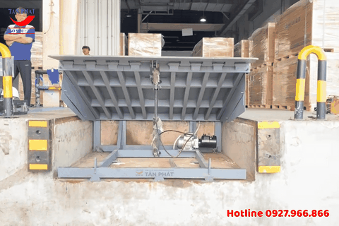 Dự án bàn giao Dock Leveler 10 tấn tại KCN Quang Châu, Bắc Giang