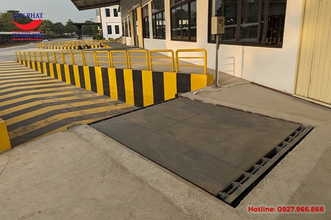 Sàn nâng thủy lực 10 tấn lắp đặt tại Chương Mỹ, Hà Nội