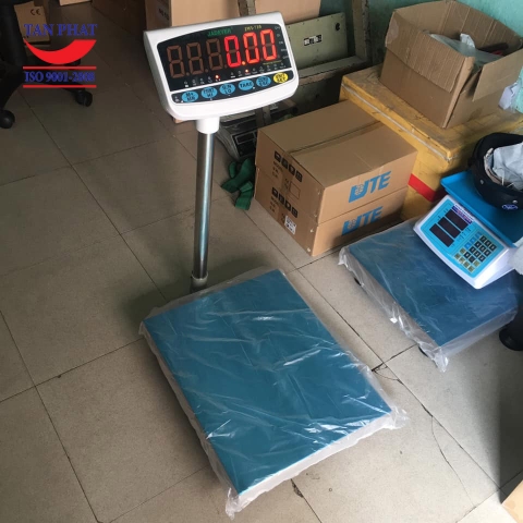 Cân bàn Jadever JWI-710