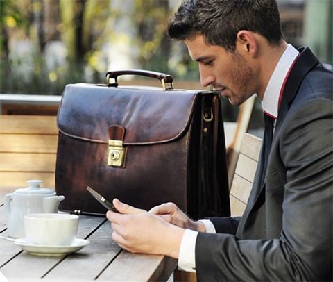 Những mẫu túi xách da hàng hiệu tại Hà Nội Briefcase