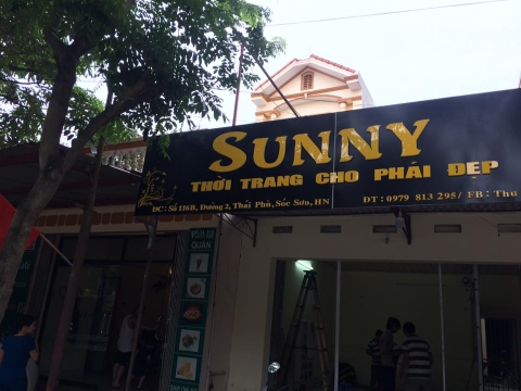 Biển quảng cáo mica chữ nổi Sunny- Thời trang cho phái đẹp