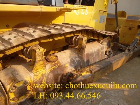 Cho thuê máy ủi D65