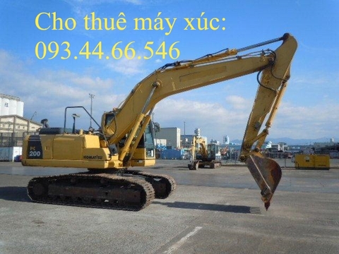 Cho thuê máy xúc đào bánh xích PC200 - 8