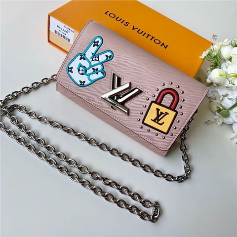 Ví LOUIS VUITTON twist chain wallet