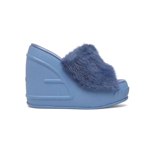 DÉP Fendi Women Fashion Show Blue Mink Slides