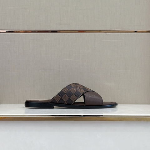 DÉP LOUIS VUITTON MONOGRAM SLIPPER