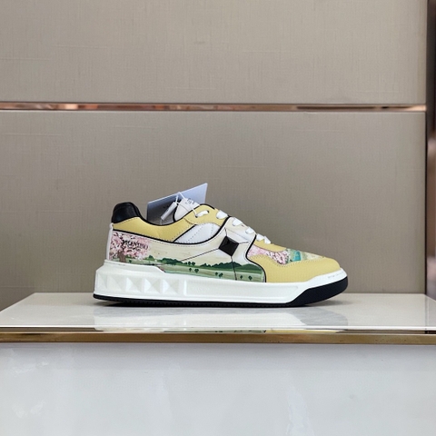 GIÀY VALENTINO STUDD LEATHER SNEAKER SHOES AAA