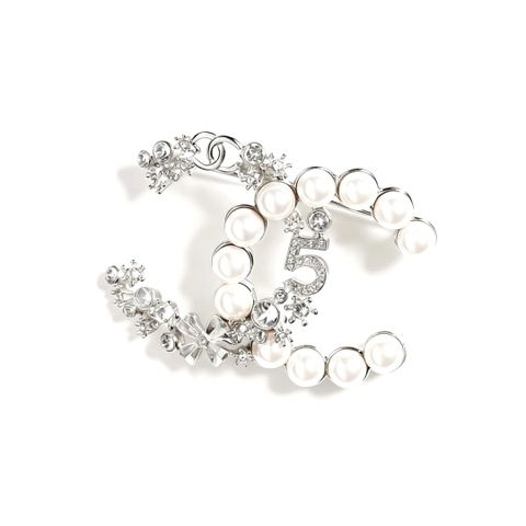 GHIM CÀI ÁO CHANEL DOUBLE CC PEARLS AND DIAMOND