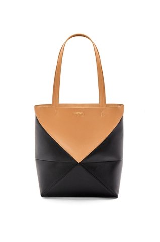 Túi LOEWE Puzzle Fold Tote in shiny calfskin sand black