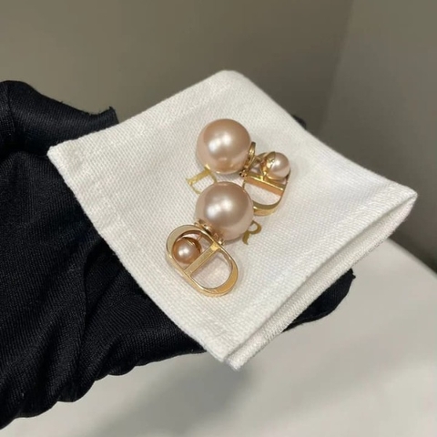 HOA TAI DIOR CD PEARL PINK TRIBALES