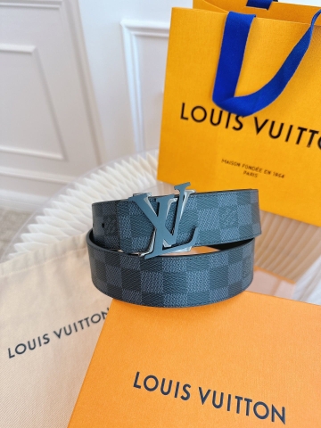 DÂY LƯNG LOUIS VUITTON DOUBLE LV SQUARE BLACK MONOGRAM LEATHER Khóa bạc đen