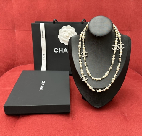 VÒNG CỔ CHANEL CC NGỌC TRAI