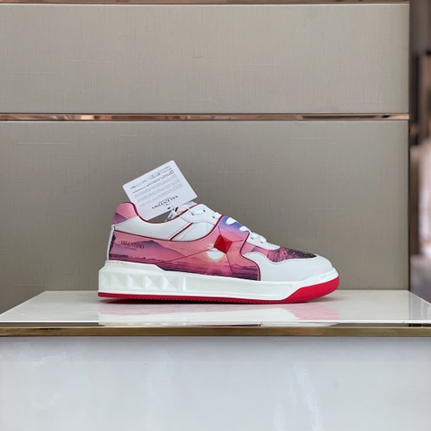 GIÀY VALENTINO STUDD LEATHER SNEAKER SHOES AAA