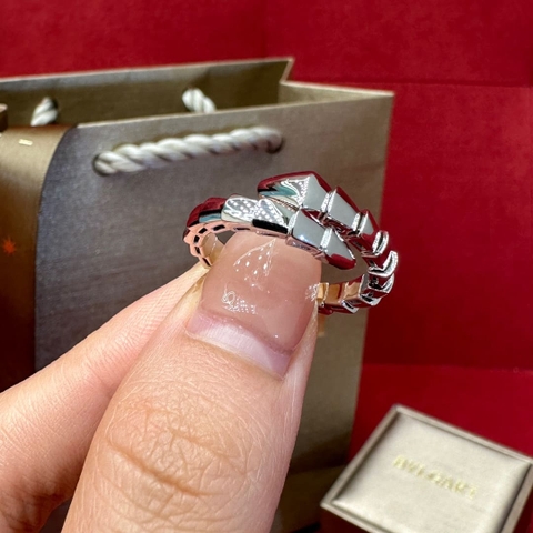 NHẪN BVLGARI SERPENTI VIPER PLATINUM