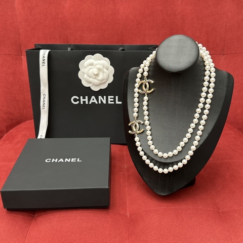VÒNG CỔ CHANEL CC NGỌC TRAI
