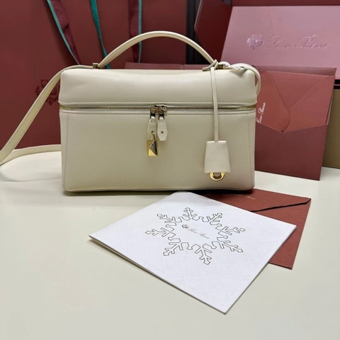 TÚI Loro Piana Women Extra Pocket L27 in Sheepskin Leather white