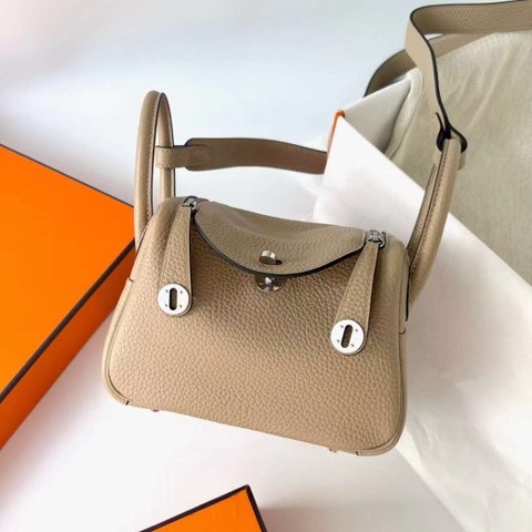 Túi Hermes Mini Lindy Clemence Khaki Silver Hardware Handmade khâu tay 26cm