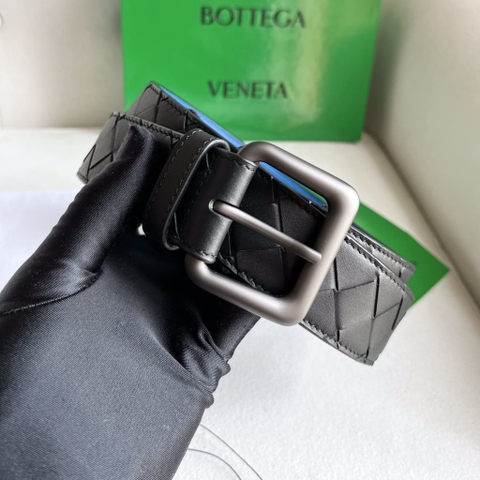 DÂY LƯNG BOTTGA VENETA BLACK INTRECCIATO LEATHER Khóa đen mờ