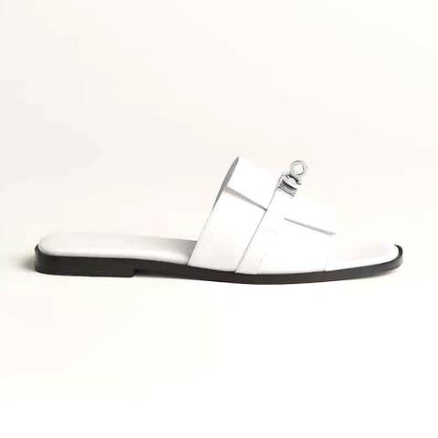 DÉP Hermes Women Giulia Sandal in Calfskin with Iconic Palladium-Plated Kelly Buckle-White