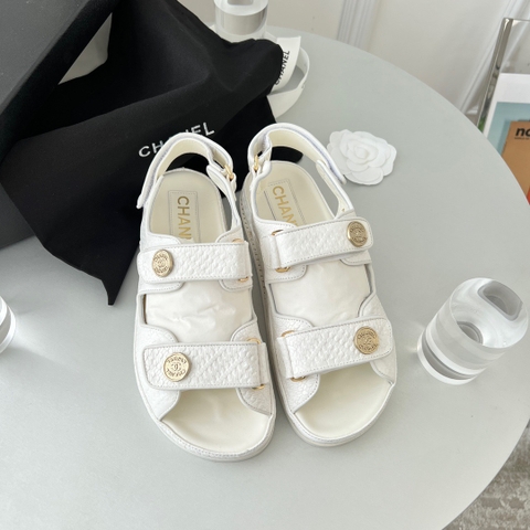 GIÀY CHANEL CC LOGO SANDALS