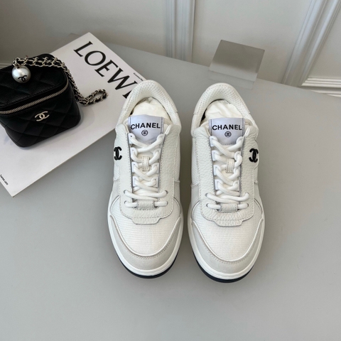 GIÀY CHANEL CC LOGO SNEAKER SHOES