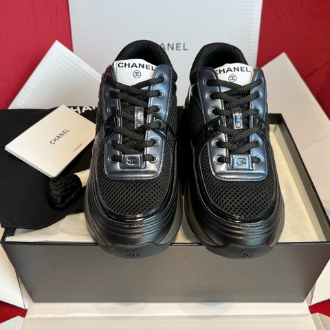 GIÀY CHANEL CC LOGO SNEAKERS BLACK SHOES