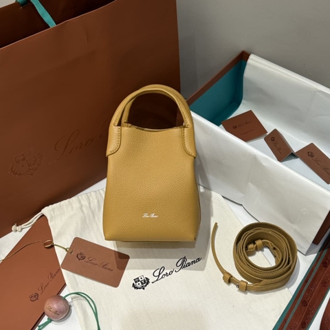 TÚI Loro Piana Bale Micro bằng da bê màu nâu