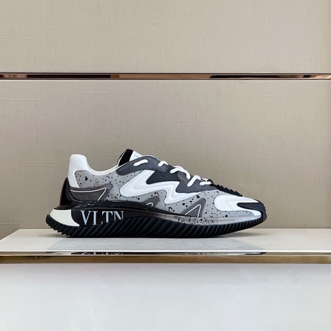 GIÀY VALENTINO GARAVANI VLTN SNEAKERS SHOES AAA