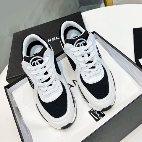 GIÀY CHANEL BLACK SUEDE  LOGO SNEAKERS