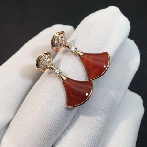 HOA TAI BVLGARI DIVAS DREAM CARNELIAN AND DIAMOND ROSE GOLD 18K