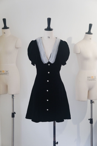 ĐẦM MIU MIU BLACK VELVET MID DRESS High Classy