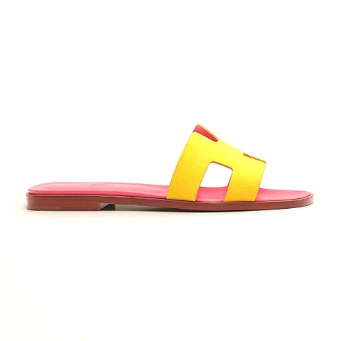 GIÀY Hermes Women Oran Sandal in Suede Goatskin with Straight Cut Edges-Pink SS2022