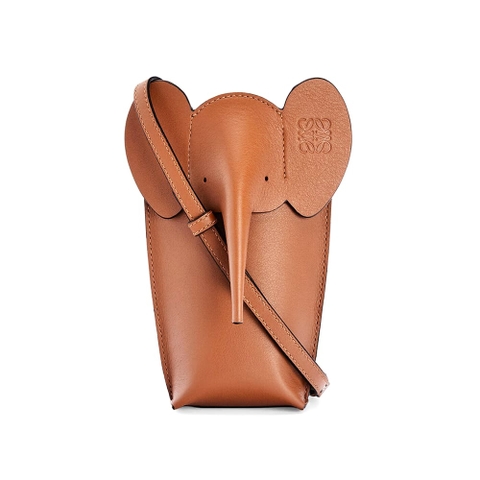 TÚI LOEWE Elephant Pocket bằng da bê cổ điển màu nâu