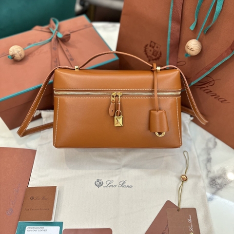 TÚI Loro Piana Women Extra bằng da bê màu nâu Barenia