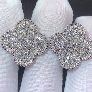 Bông tai Van Cleef & Arpels Magic Alhambra Diamond vàng trắng 18K