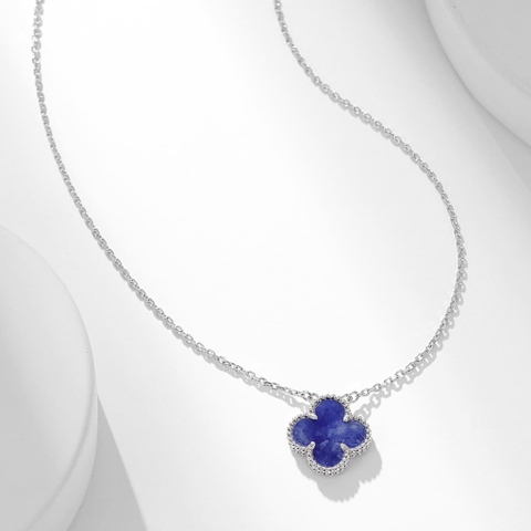 VÒNG CỔ CLEEF & ARPELS PIETERSITE ĐÁ GIÔNG BÃO